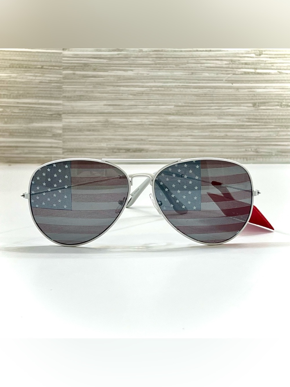 Bob Mackie White USA 🇺🇸 Aviator Sunglasses